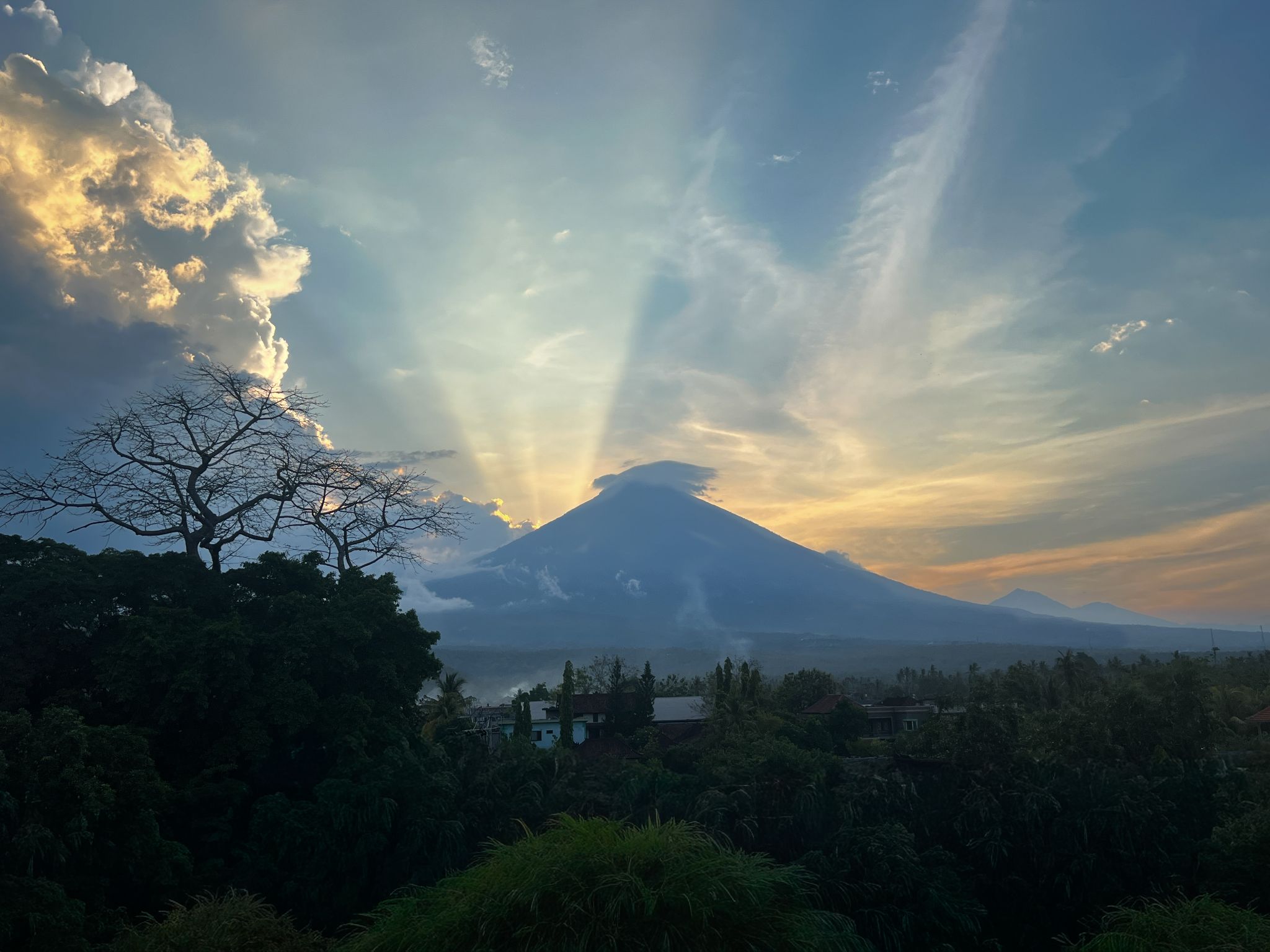 Bali Gunung Agung Sunset