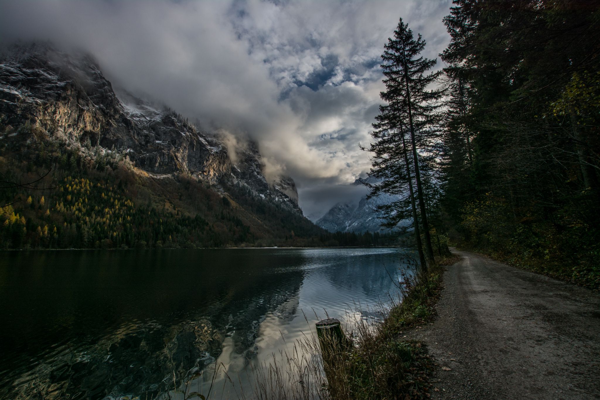 Österreich Leopoldsteinersee November