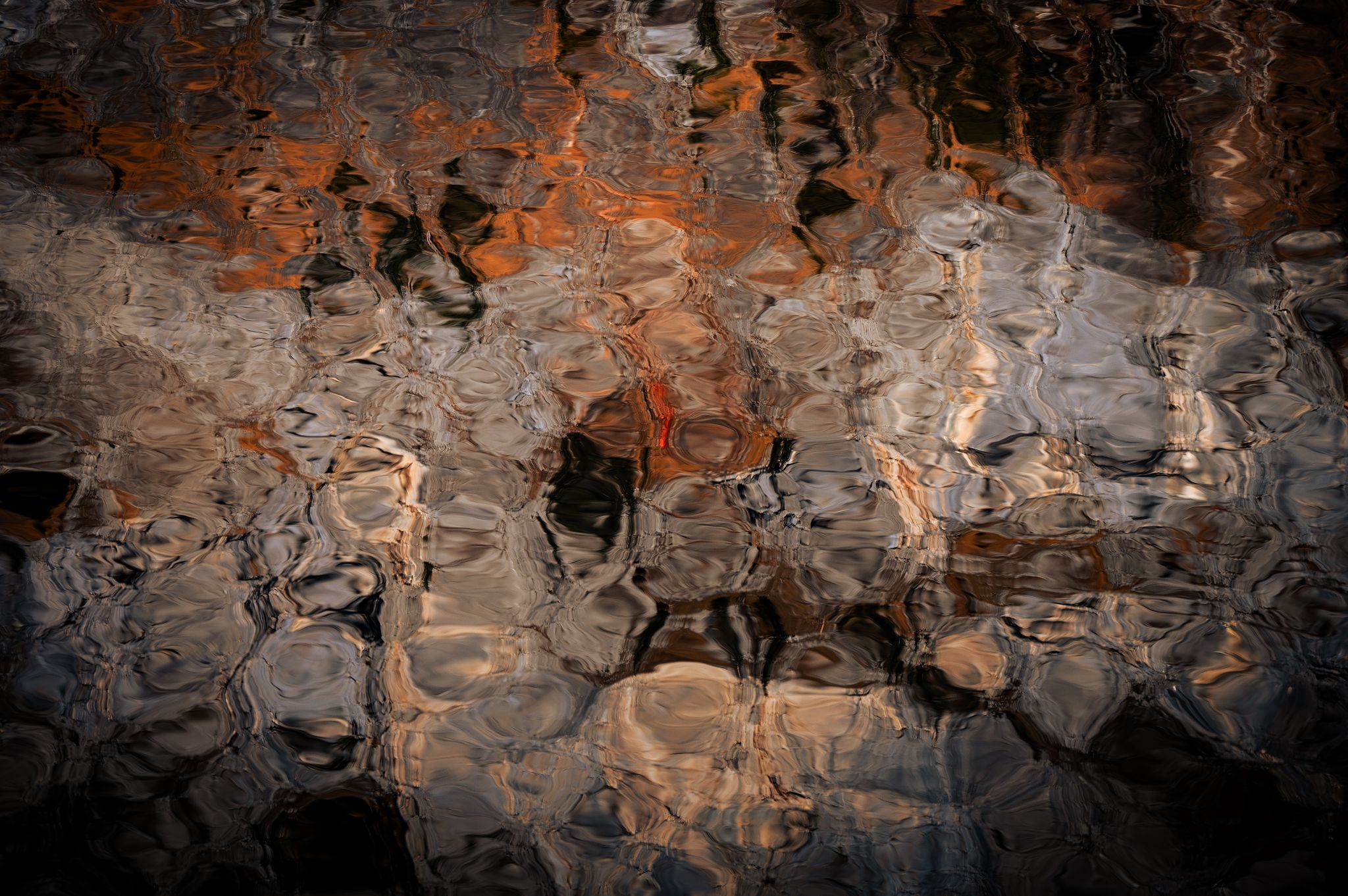 Österreich Leopoldsteinersee Winter Wellen